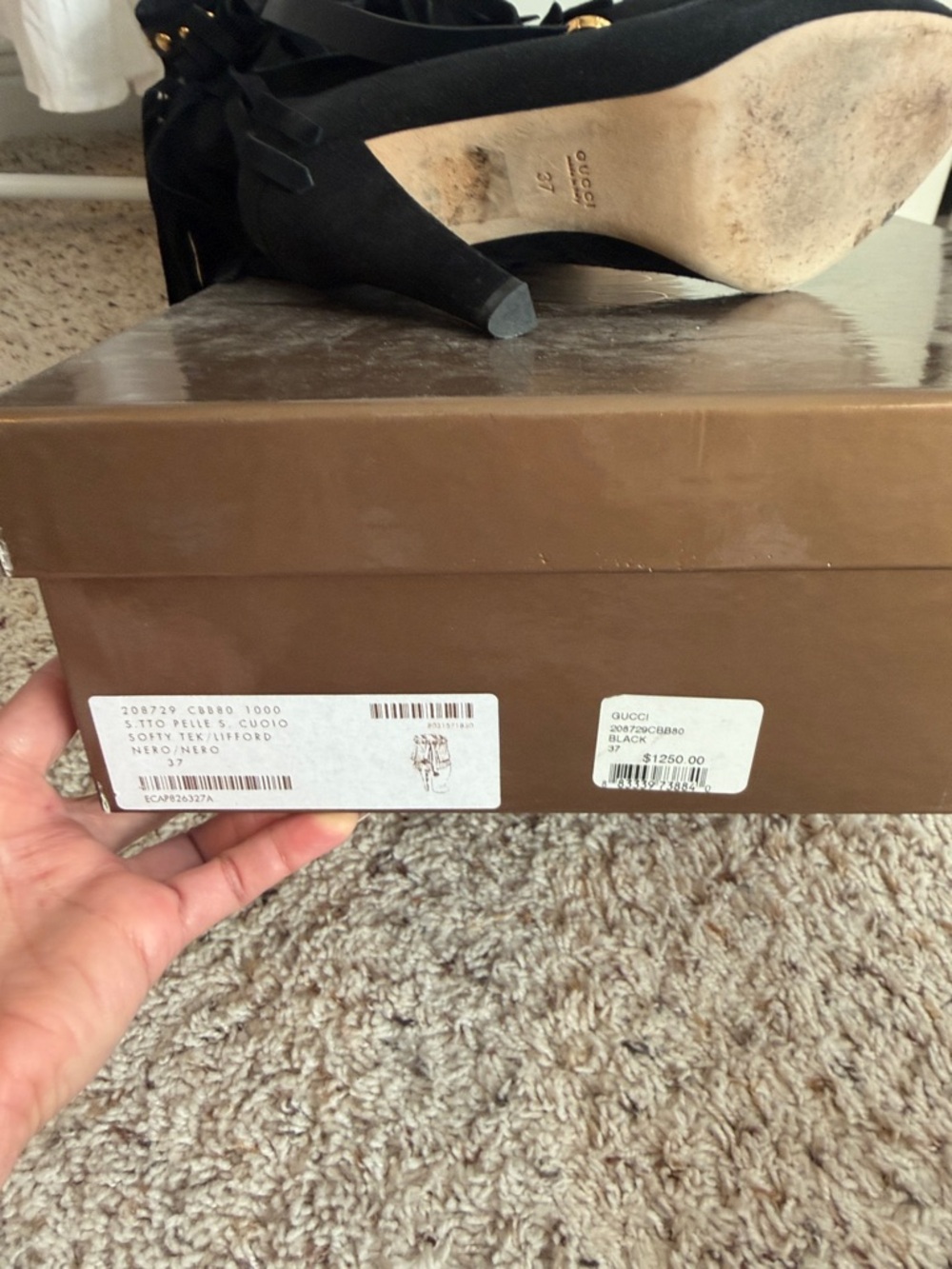 Authentic Gucci Black Suede Fringe Ankle Boots with Gold Studs size 7 - Picture 8 of 9